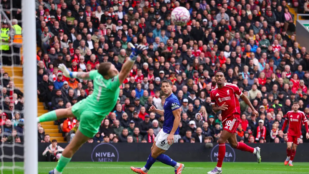 img, 笑傲百年德, 神锋登陆英 img, 笑傲百年德, 神锋登陆英